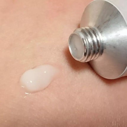 ハンド&ヘア ライトセラム/AUTHENTIC BEAUTY CONCEPT/ハンドクリームを使ったクチコミ(6枚目)