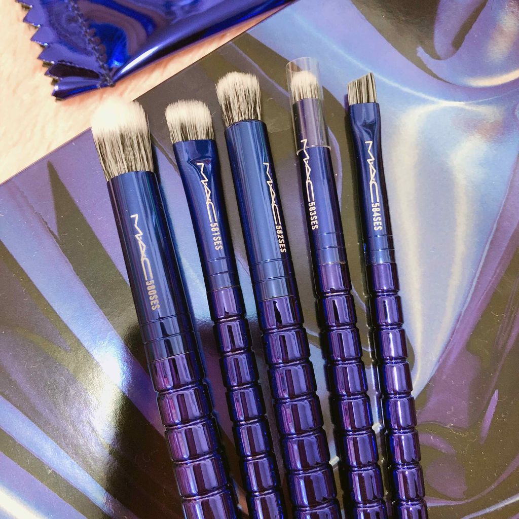 シャイニー プリティ シングス パーティー フェイバーズ ミニ リップ グロス/M・A・C/リップグロスを使ったクチコミ（2枚目）