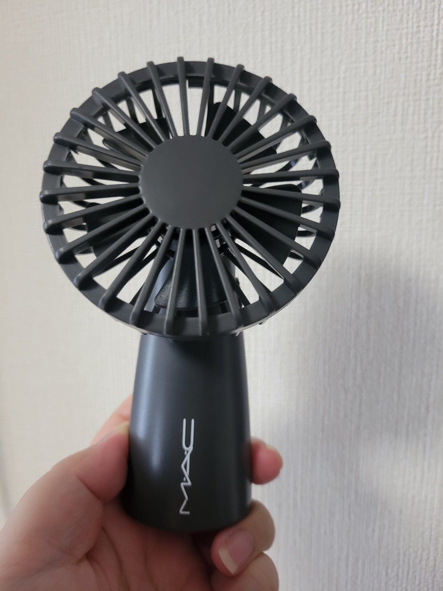 MAC ノベルティー ミニ扇風機/M・A・C/その他を使ったクチコミ（1枚目）