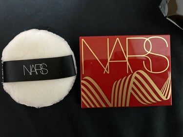 ライトリフレクティングセッティングパウダー　プレスト　N/NARS/プレストパウダーを使ったクチコミ（3枚目）