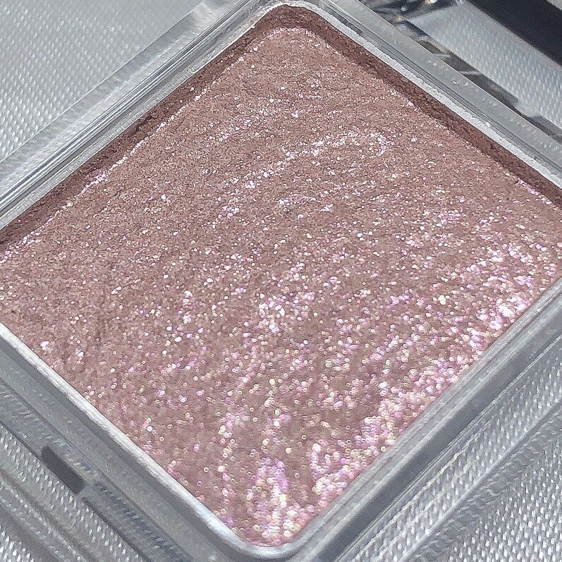 ケイト ザ アイカラー/KATE/単色アイシャドウを使ったクチコミ(5枚目)