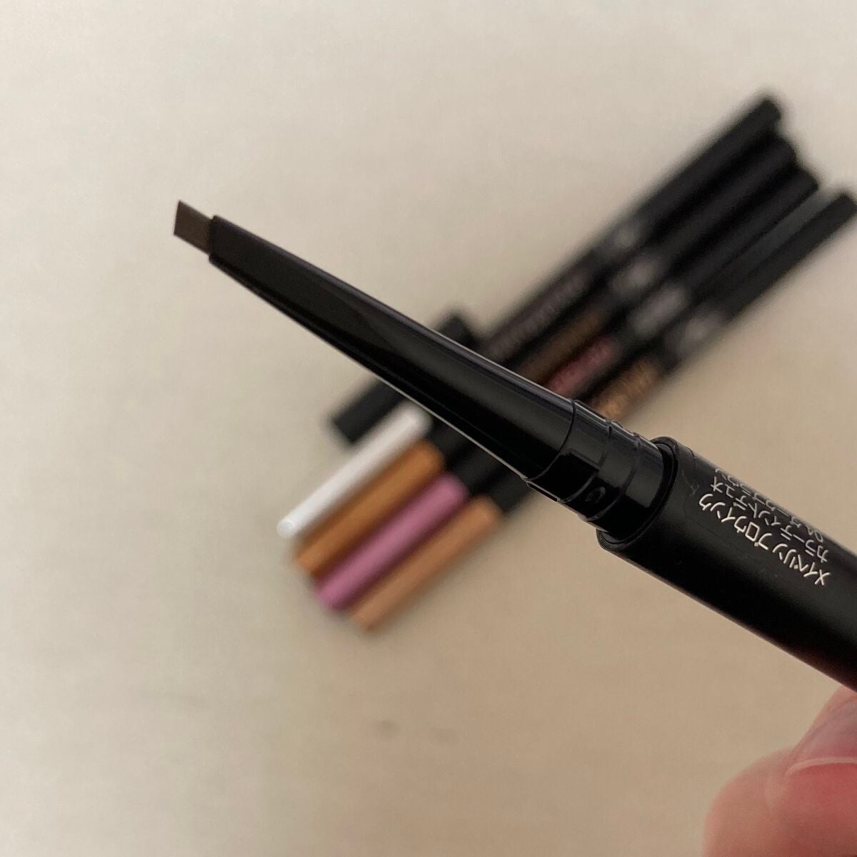 ブロウインク カラーティントデュオ/MAYBELLINE NEW YORK/眉ティントを使ったクチコミ(2枚目)