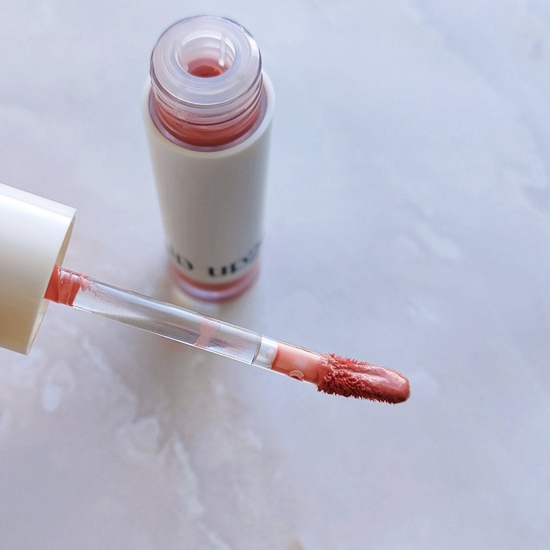 アップトゥーミー ハグマイリップ カラーロックプランパー/up2me/リッププランパーを使ったクチコミ(3枚目)