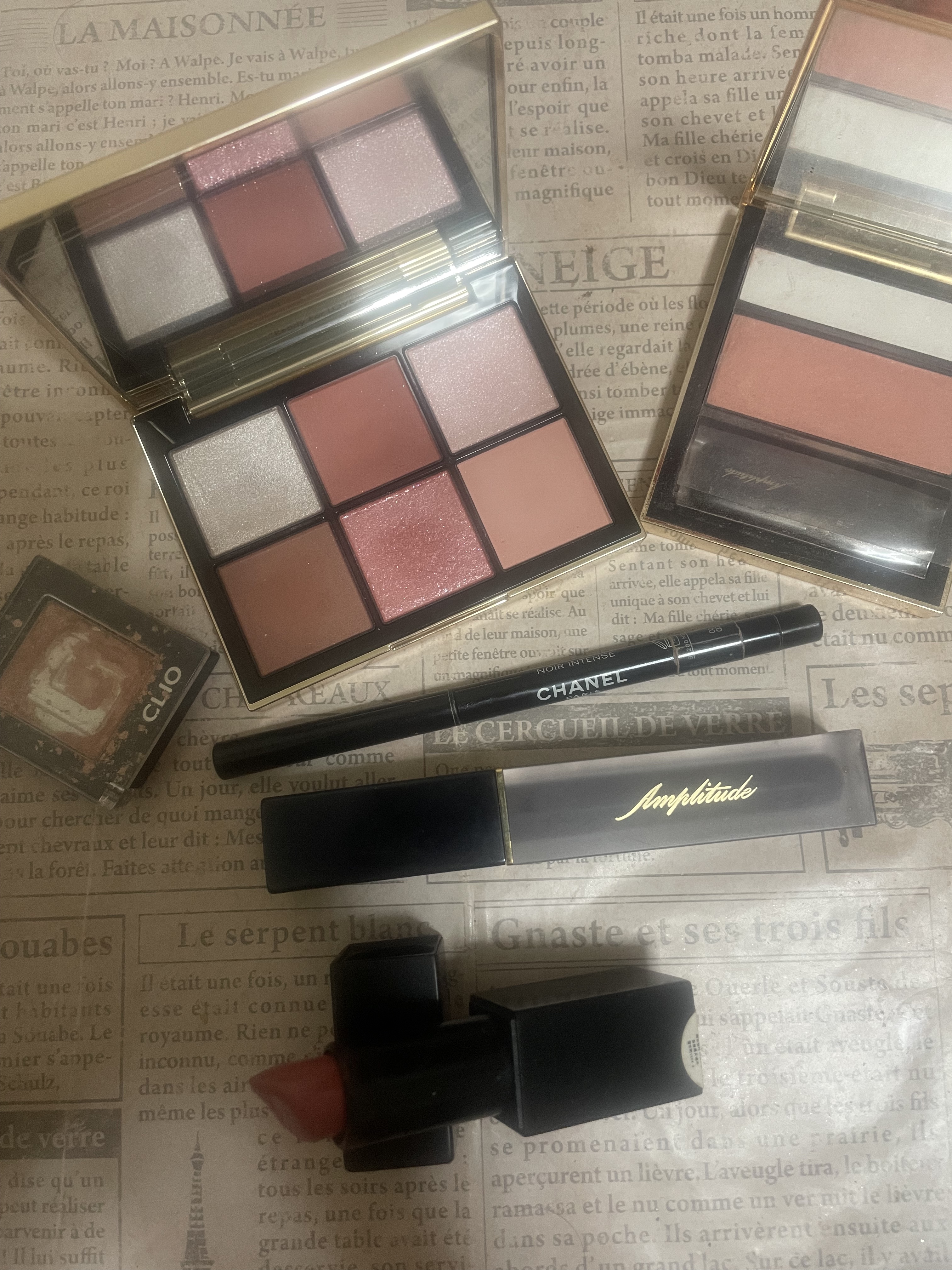 コンスピキュアス チークス/Amplitude/パウダーチークを使ったクチコミ（1枚目）