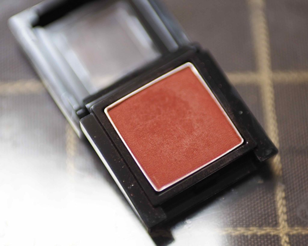 ヴィセ アヴァン シングルアイカラー/Visée/単色アイシャドウを使ったクチコミ(3枚目)