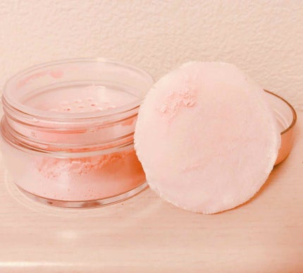 AQ MW フェイスパウダー/DECORTÉ/ルースパウダーを使ったクチコミ(2枚目)