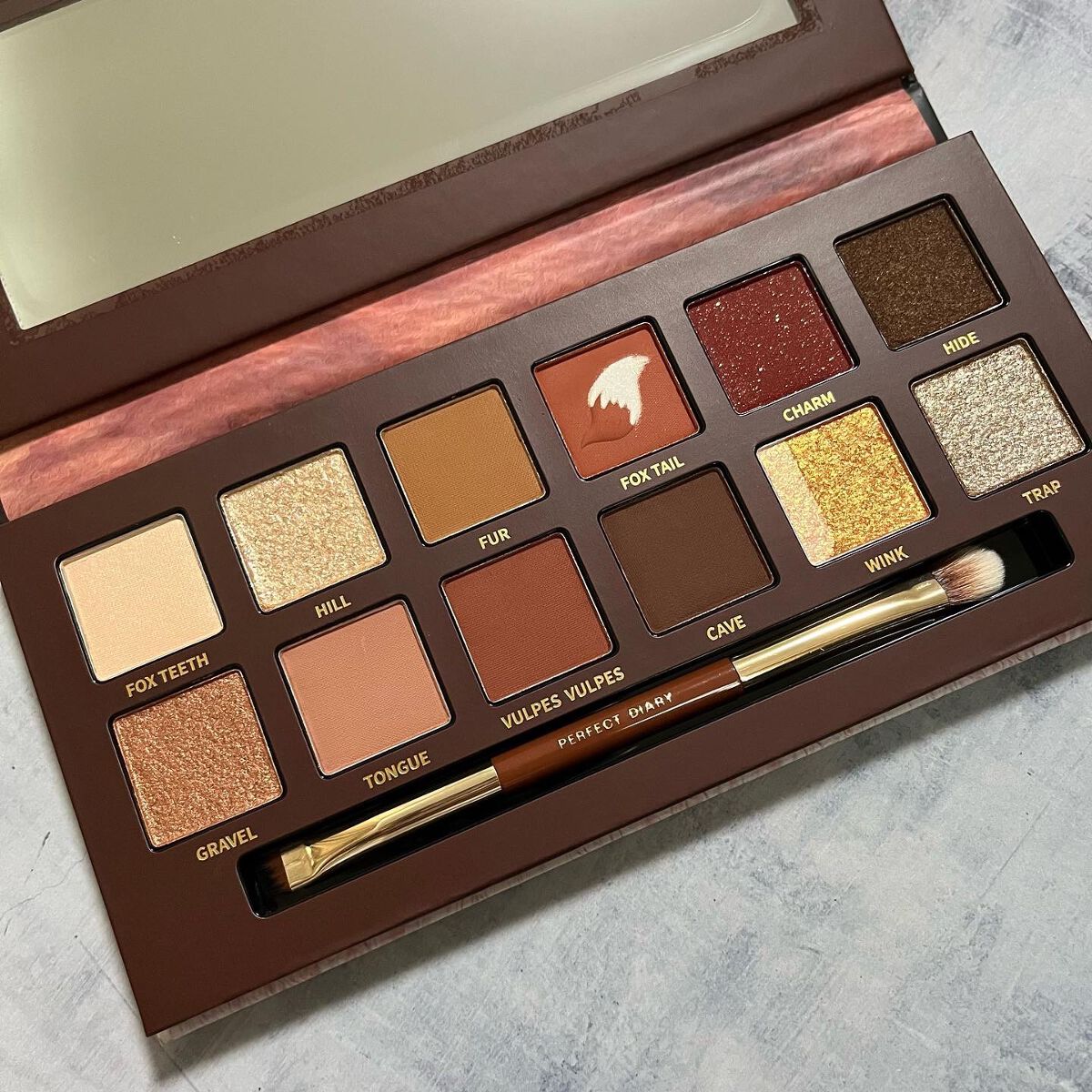 エクスプローラ12色 動物アイシャドウパレット/PERFECT DIARY/アイシャドウパレットを使ったクチコミ(2枚目)