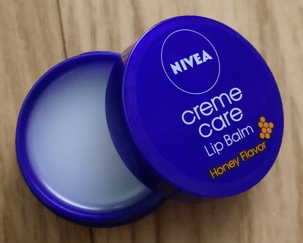 ニベア クリームケア リップバーム はちみつの香り/ニベア/リップケアを使ったクチコミ（3枚目）