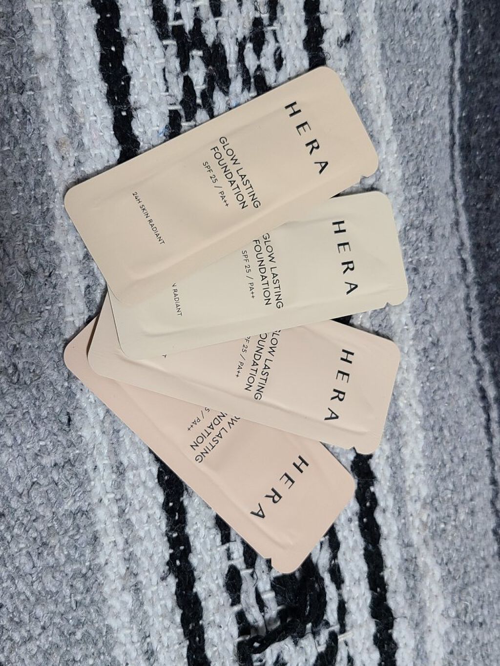 グロウ ラスティング ファンデーション/HERA/リキッドファンデーションを使ったクチコミ（1枚目）