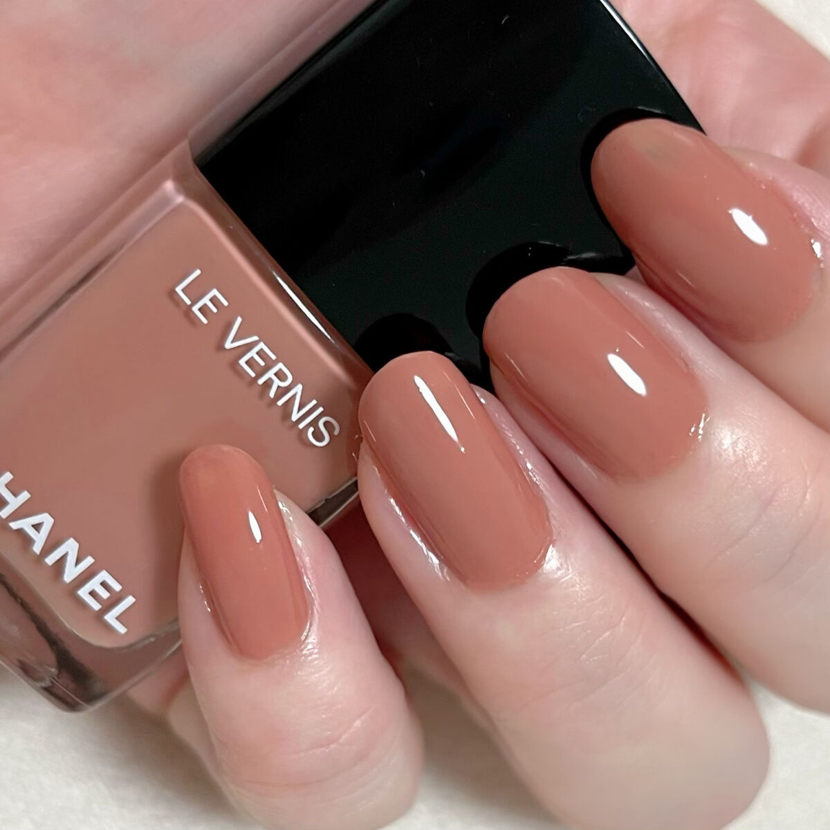 ヴェルニ ロング トゥニュ/CHANEL/マニキュアを使ったクチコミ（1枚目）