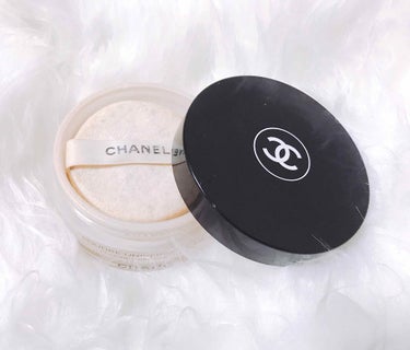 プードゥル ユニヴェルセル リーブル/CHANEL/ルースパウダーを使ったクチコミ（2枚目）