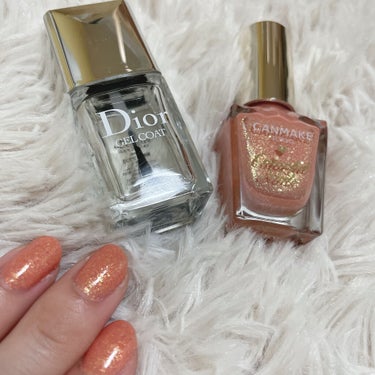 Dior トップ コートのクチコミ「#キャンメイク
#カラフルネイルズ  #N53 
#Dior #ディオール ジェル トップ コ.....」（3枚目）