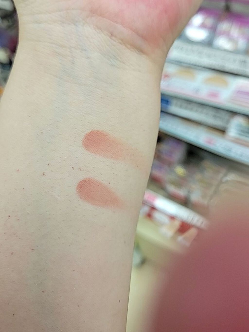 シングルカラーアイシャドウ/CEZANNE/単色アイシャドウを使ったクチコミ（2枚目）