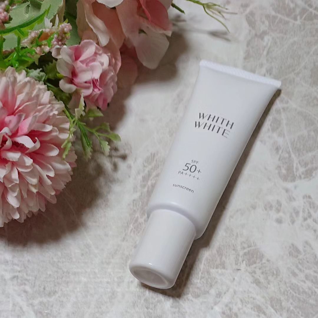 美白 日焼け止めクリーム/WHITH WHITE/日焼け止めクリームを使ったクチコミ（1枚目）