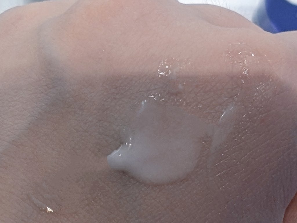 ブラックスネイルグルタチオントーンアップサン/Dr.G/日焼け止めクリームを使ったクチコミ(2枚目)