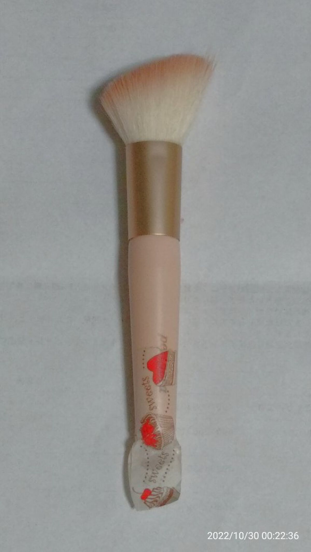  インク ブイ シェーディング ブラシ/PERIPERA/メイクブラシを使ったクチコミ（2枚目）