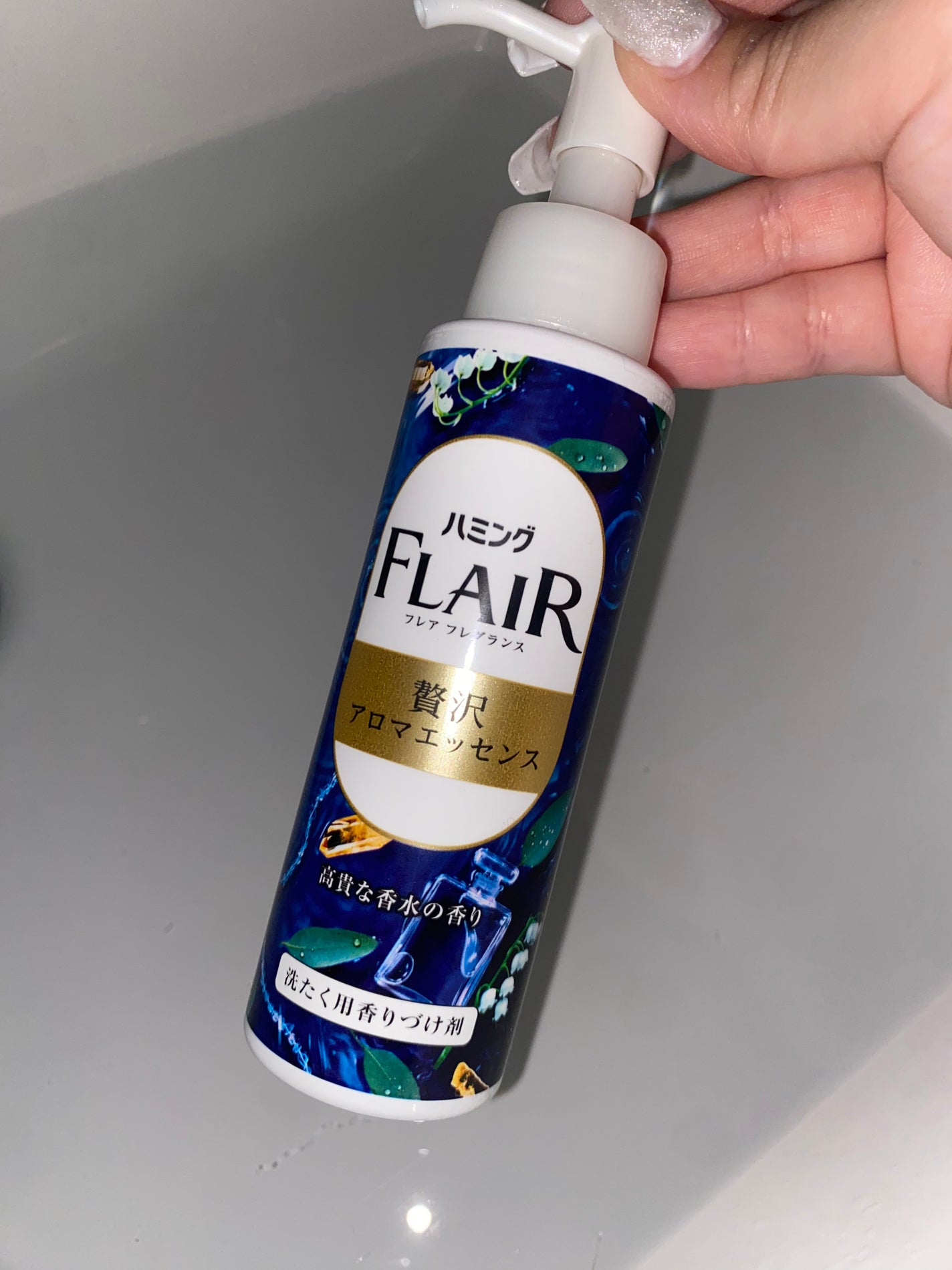 ハミングフレアフレグランス 贅沢アロマエッセンス 高貴な香水/ハミングフレア/その他ランドリー用品を使ったクチコミ(1枚目)