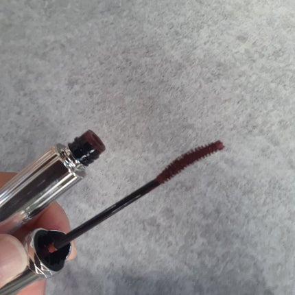 ジルスチュアート ブルーミングラッシュ ニュアンスカーラー 03 cranberry wink/JILL STUART/マスカラを使ったクチコミ(2枚目)