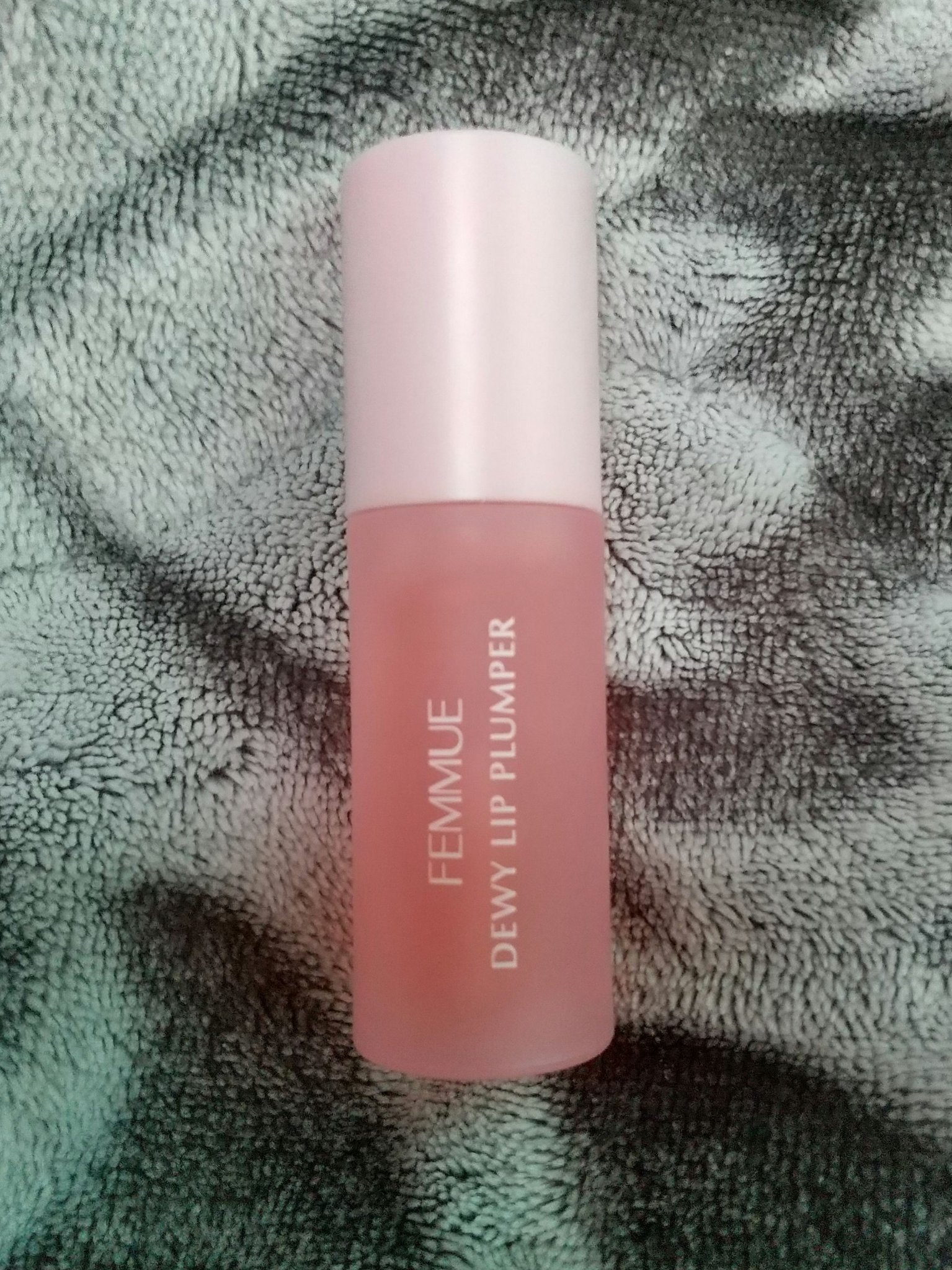 デューイー リッププランパー/FEMMUE/リッププランパーを使ったクチコミ（3枚目）