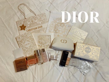 DIORのアトリエ オブ ドリームズのイベントがあり、購入しました。

スキンケアから下地まで購入し、最近のお肌の悩みにあったものを紹介して下さり、毎日のケアを頑張りたいと思います☺︎


