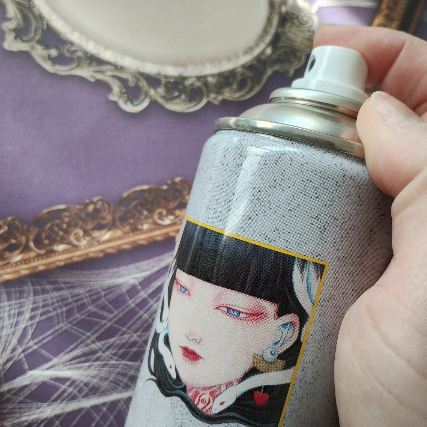 スウィートフレグランスヘアスプレー シャイニーハード/メドゥーサ/ヘアスプレーを使ったクチコミ(4枚目)