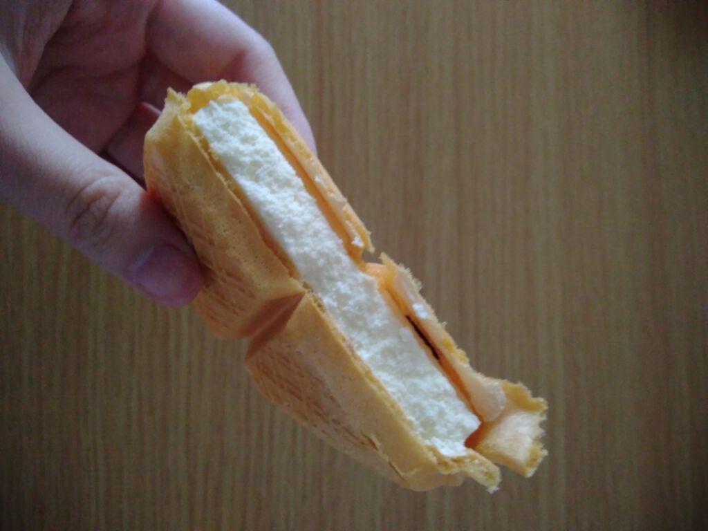 くるくる on LIPS 「SUNAOチョコモナカ120kcal糖質40%オフ食物繊維4...」(3枚目)