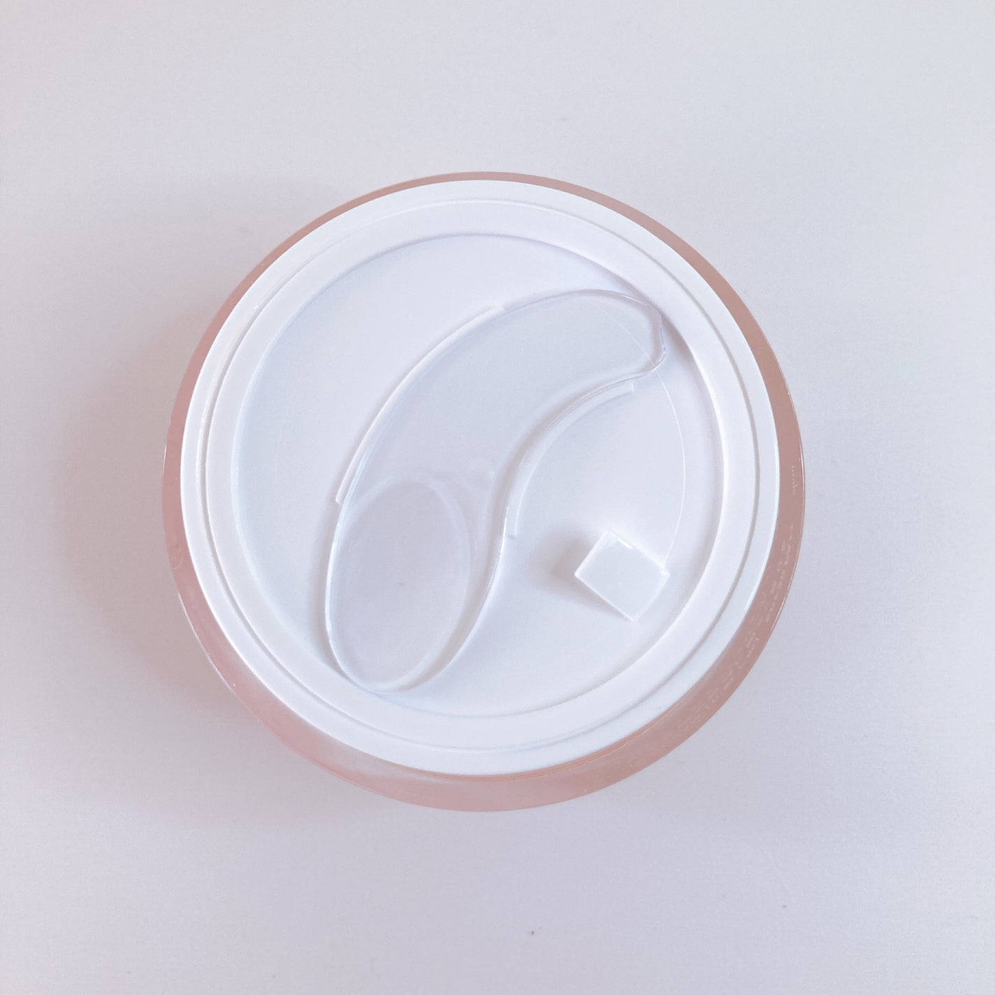 ロージー トーンアップクリーム /Colorgram/化粧下地を使ったクチコミ(2枚目)