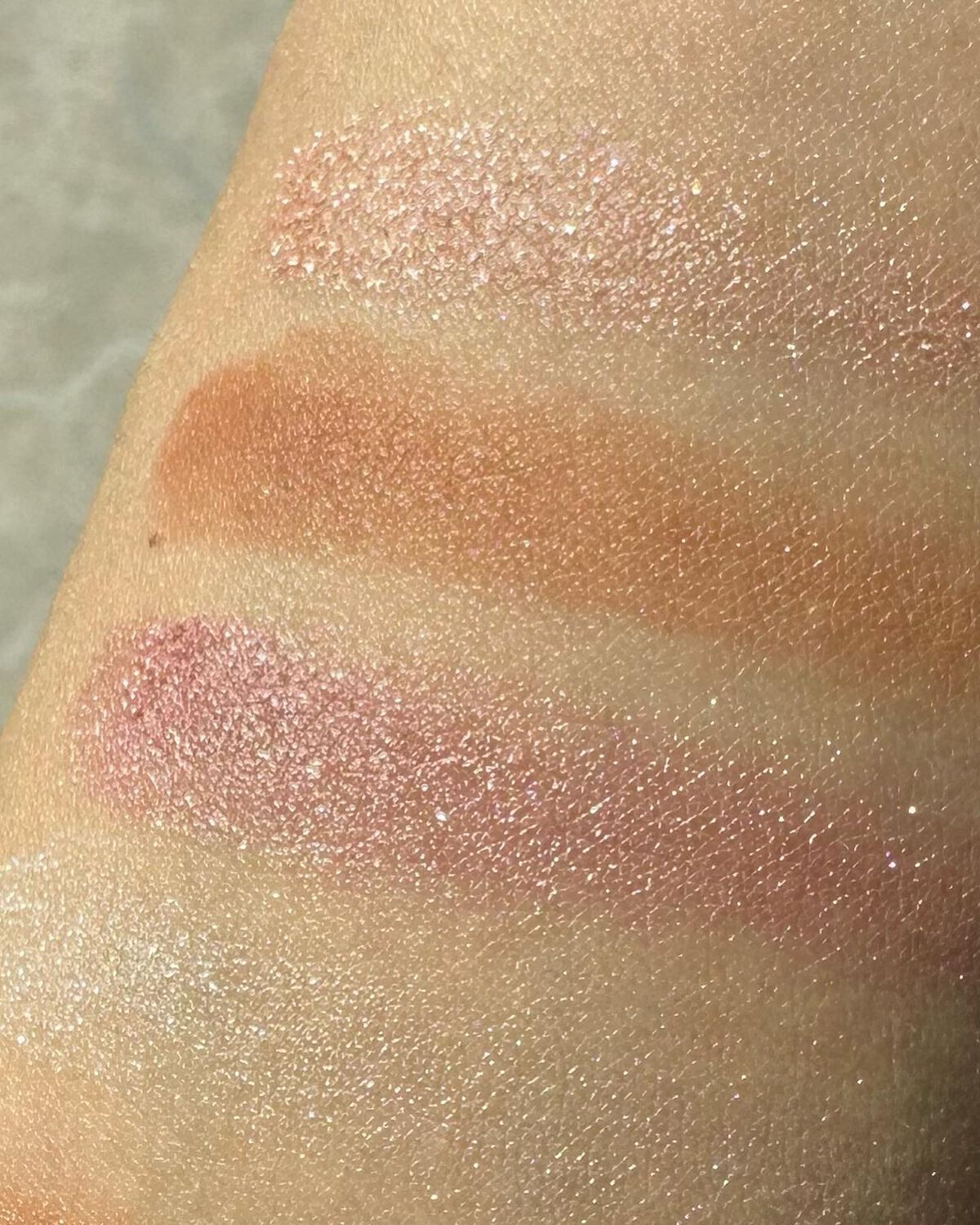 ミネラルクラッシィシャドー/エトヴォス/アイシャドウパレットを使ったクチコミ(5枚目)