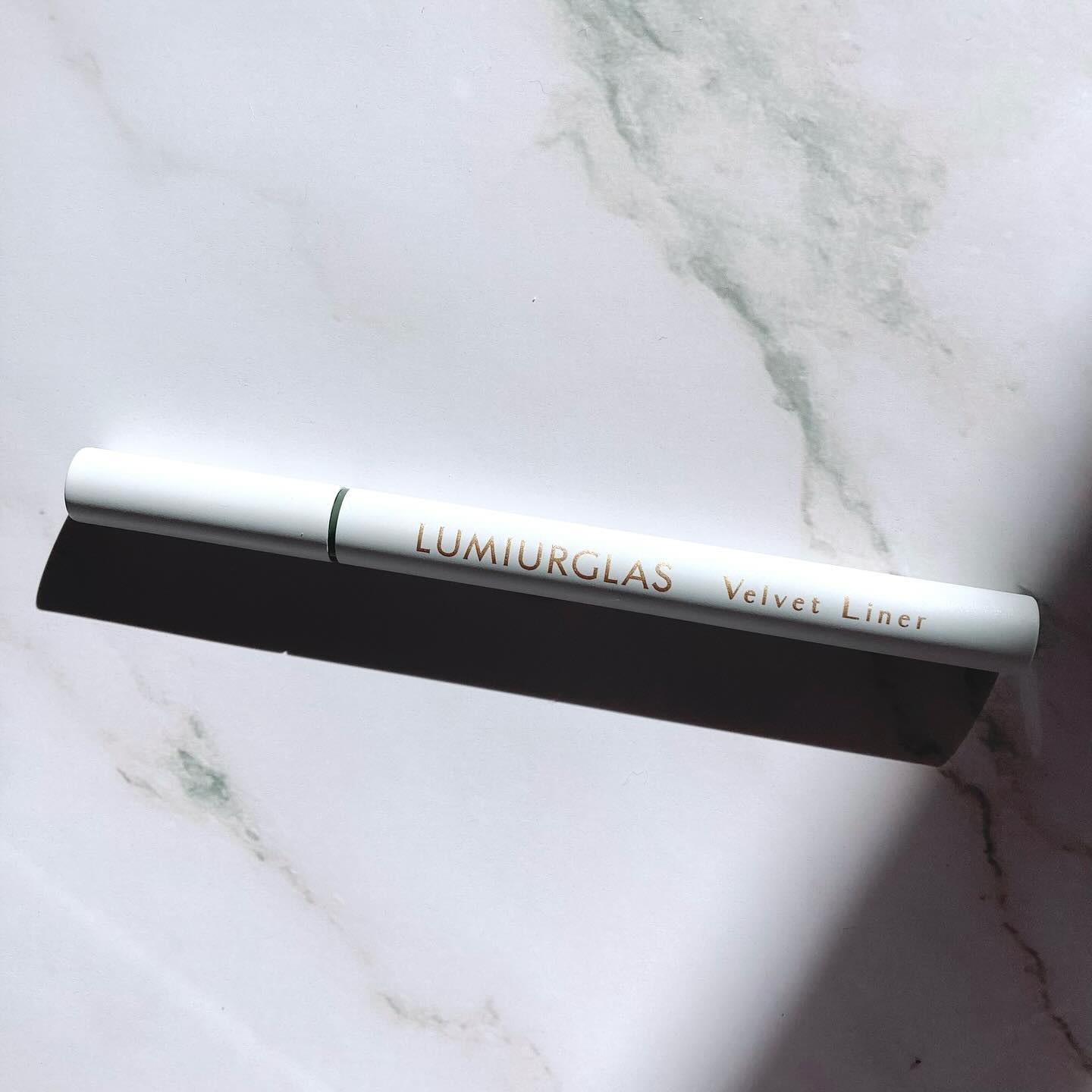 ベルベットライナー/LUMIURGLAS/リキッドアイライナーを使ったクチコミ（1枚目）