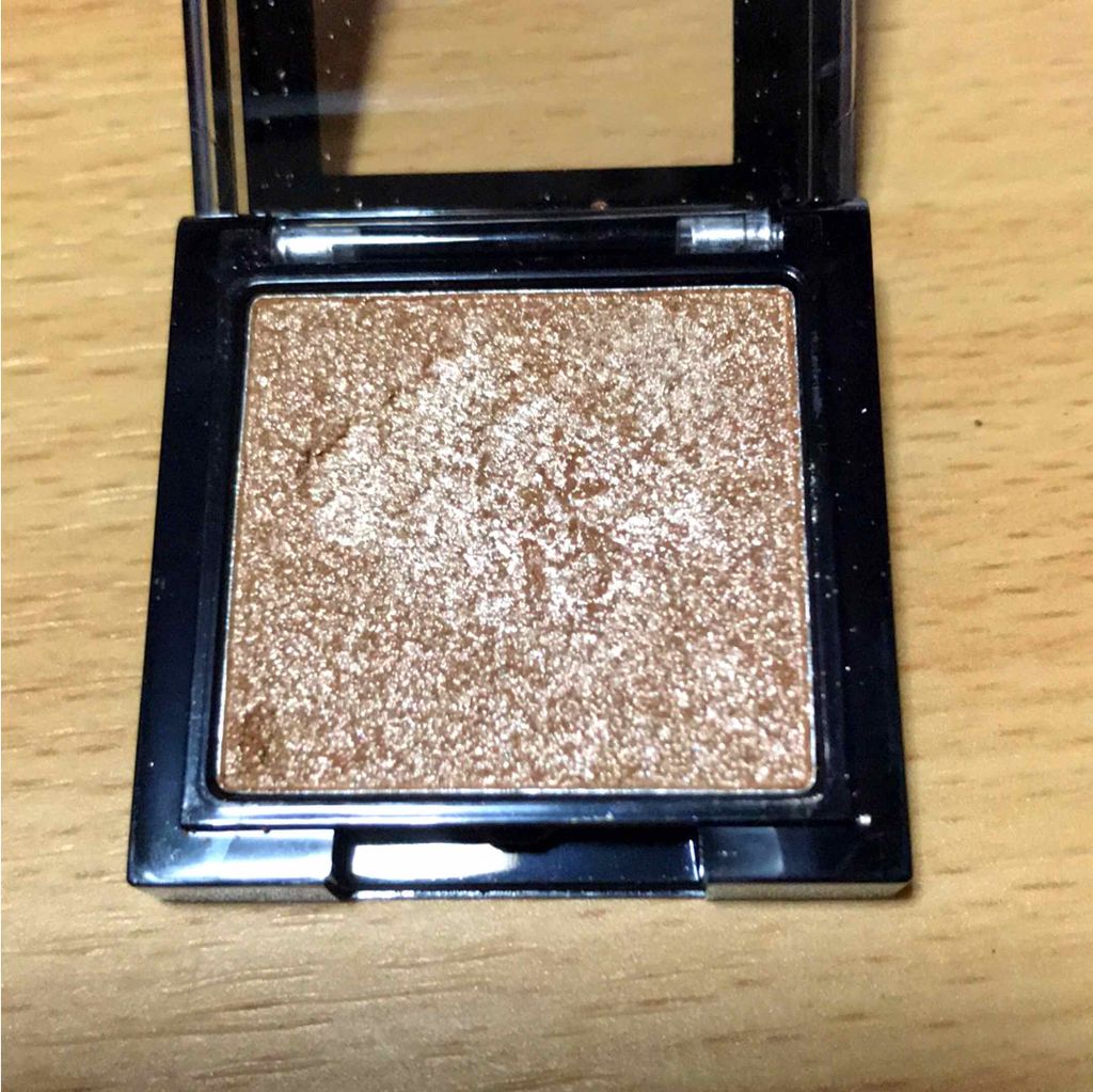 シングルアイシャドウ/マリブビューティー/単色アイシャドウを使ったクチコミ（2枚目）