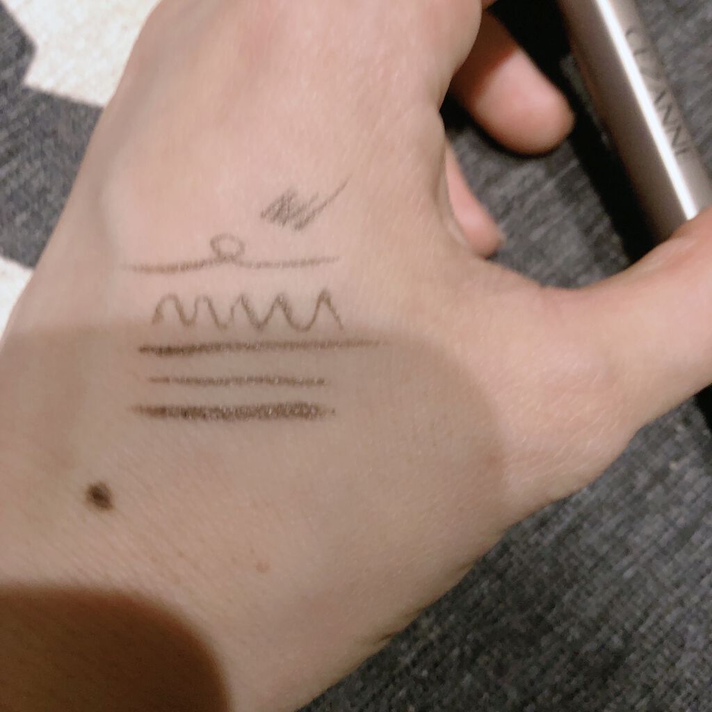 ニュアンスリキッドアイライナー/CEZANNE/リキッドアイライナーを使ったクチコミ（2枚目）