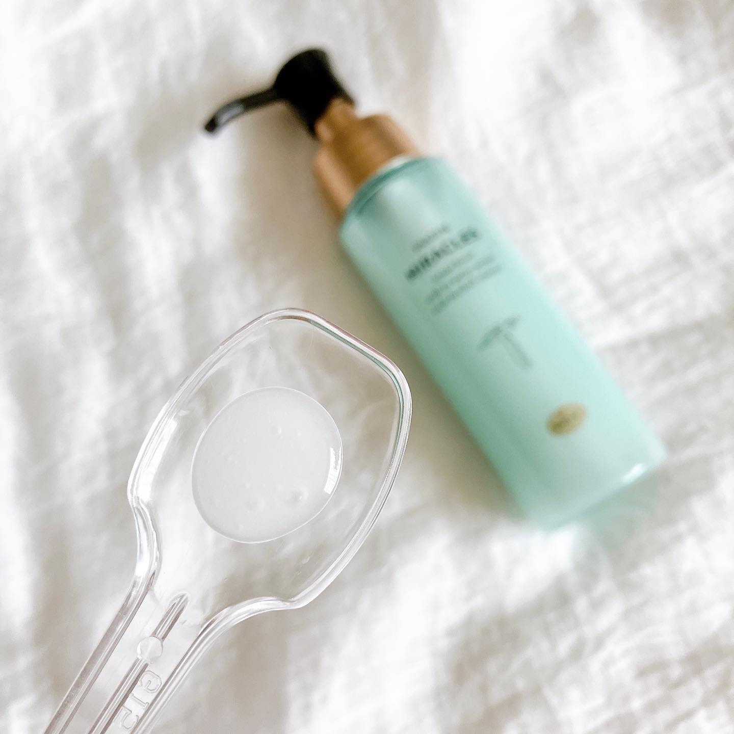 ミラクルズ うるおいブーストミルクウォーターセラム/パンテーン/アウトバストリートメントを使ったクチコミ（3枚目）