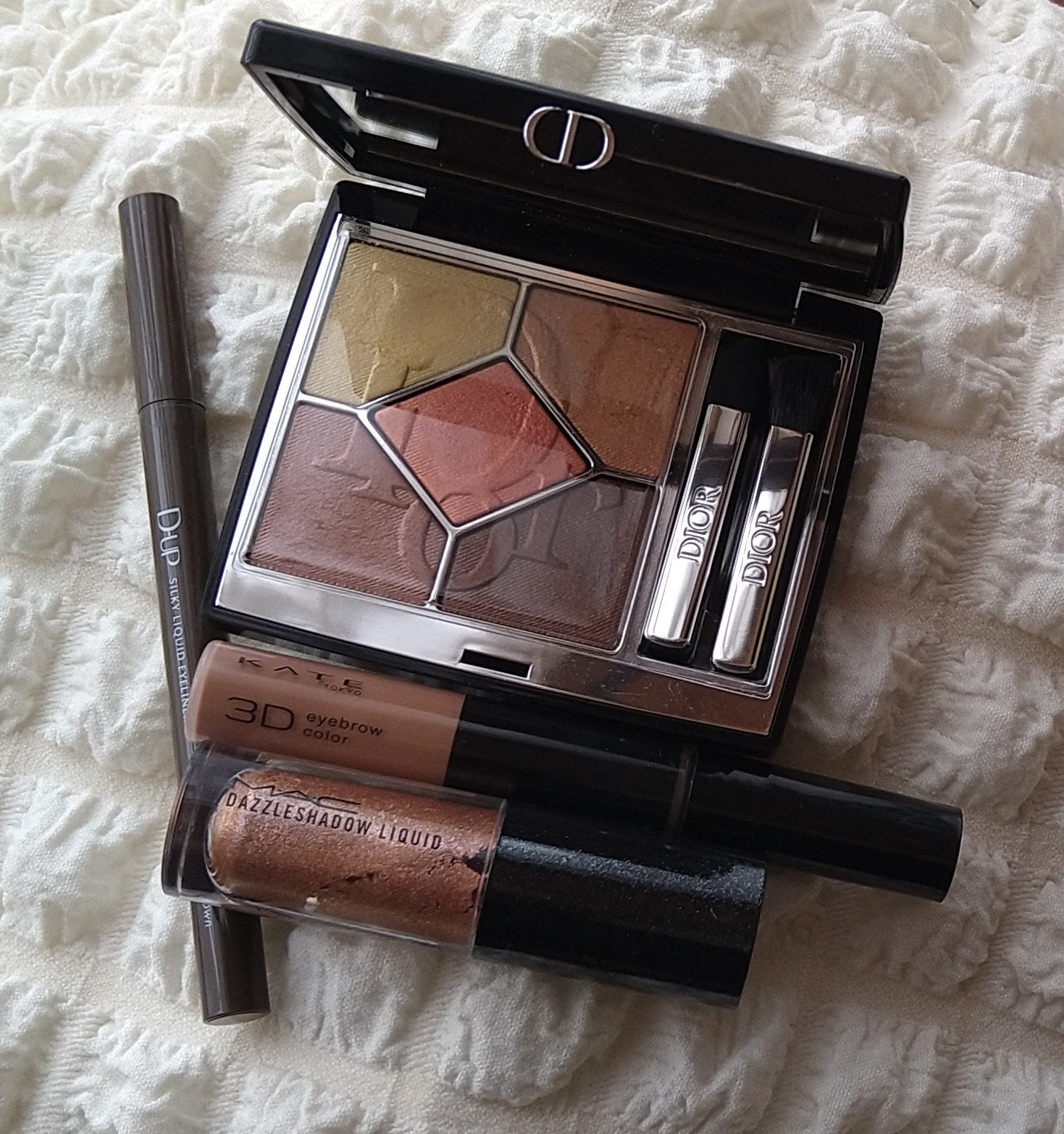 ダズルシャドウ リキッド/M・A・C/リキッドアイシャドウを使ったクチコミ（1枚目）