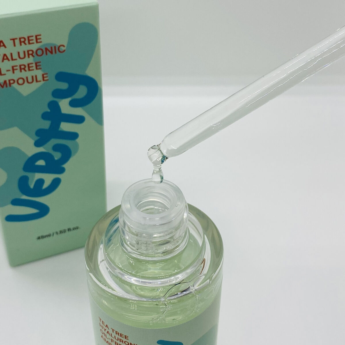 ティーツリーヒアルロン酸オイルフリーアンプル/Vertty/美容液を使ったクチコミ（3枚目）