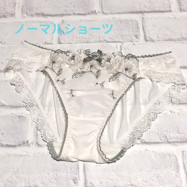 櫻はる 🌸 on LIPS 「同じモデルでもタイプによってデザインが違う！レースが可愛すぎて..」（2枚目）