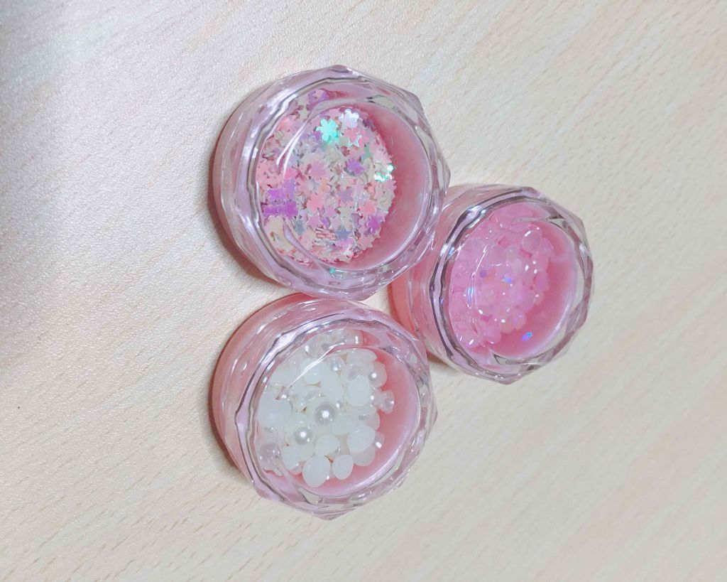 DAISO デコレーションネイルパーツのクチコミ「【ネイルパーツの収納】



--------------------------------.....」（2枚目）