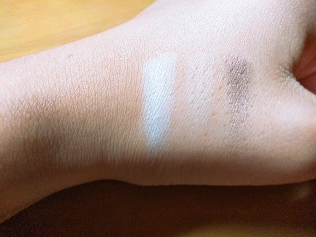 カンコレアイシャドウ/DAISO/アイシャドウパレットを使ったクチコミ（2枚目）