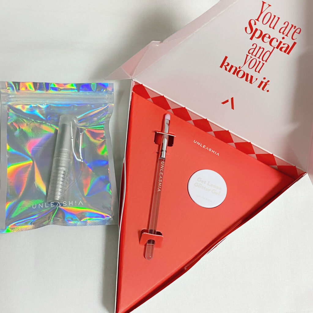 ゲットルーズグリッタージェル N°3ゴールドオブセッサ/unleashia/グリッターを使ったクチコミ（2枚目）