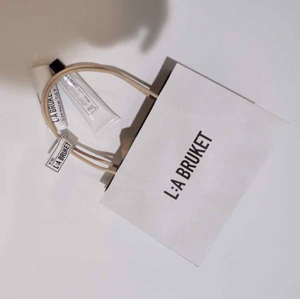 L:a Bruket / ラ ブルケットリップバーム/LA BRUKET（ラ・ブルケット）/リップケアを使ったクチコミ（2枚目）