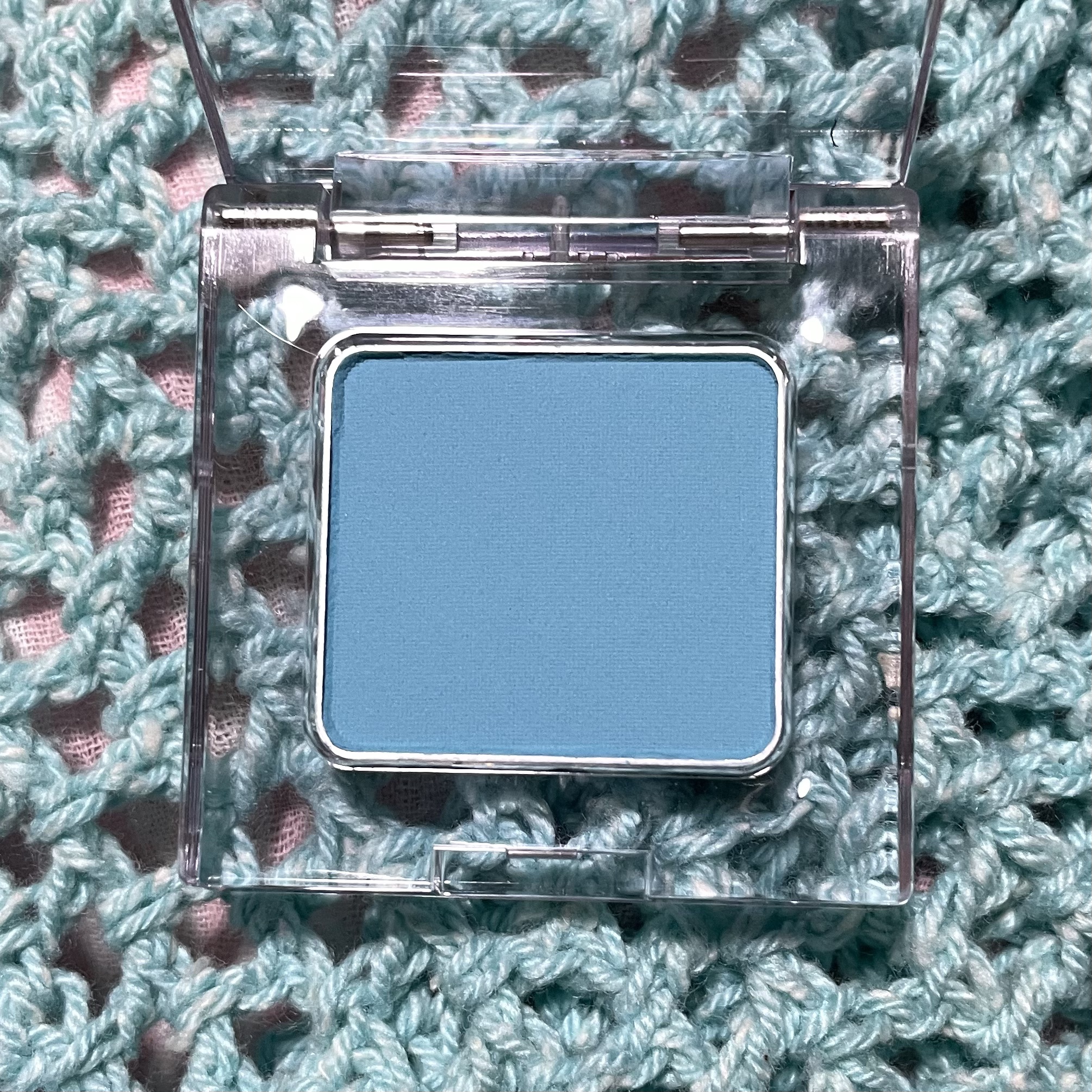 マルチカラーバリエーション マット MA17/チャコット・コスメティクス/単色アイシャドウを使ったクチコミ（2枚目）