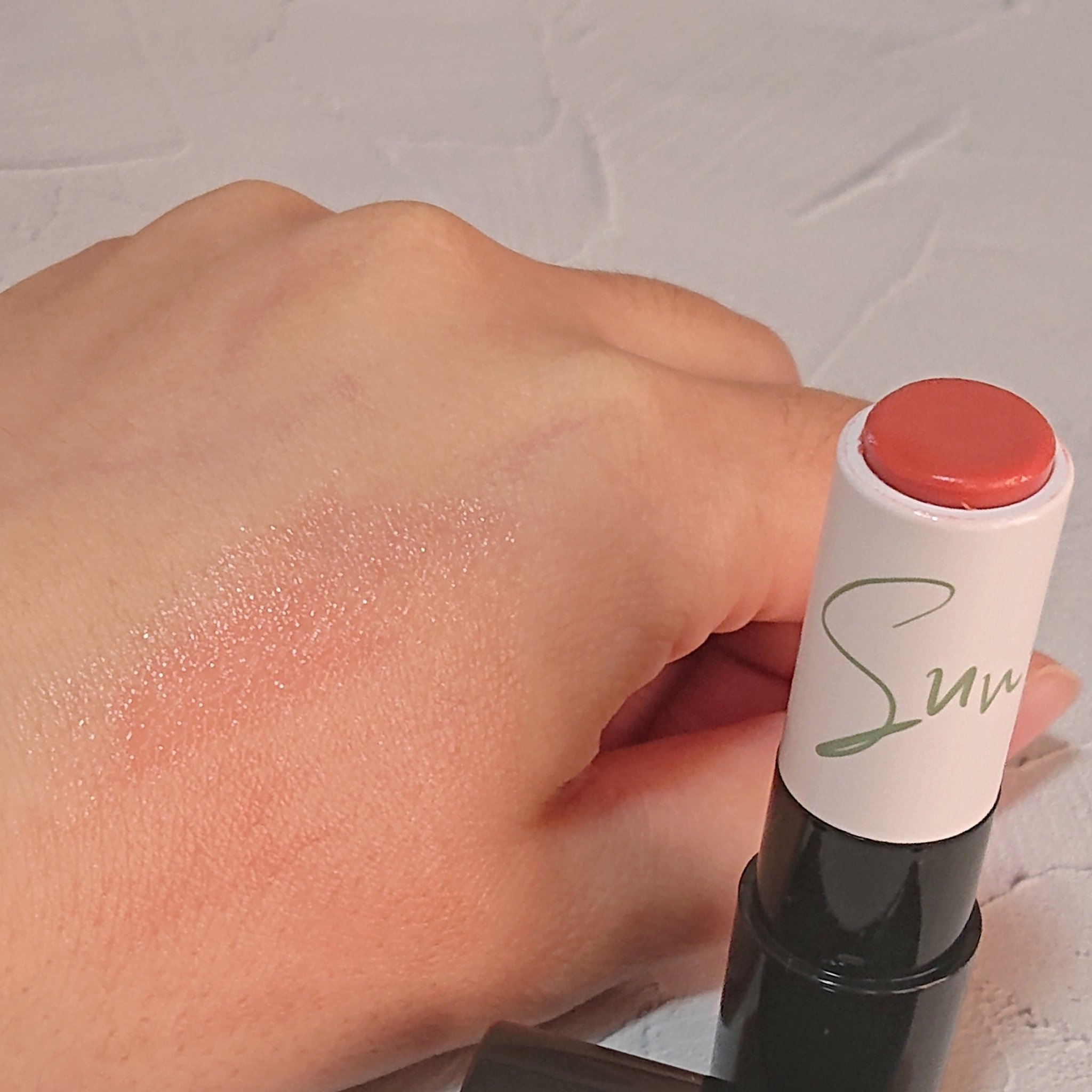 サンキスド プランプ リップバーム/shaishaishai/リップバームを使ったクチコミ（2枚目）