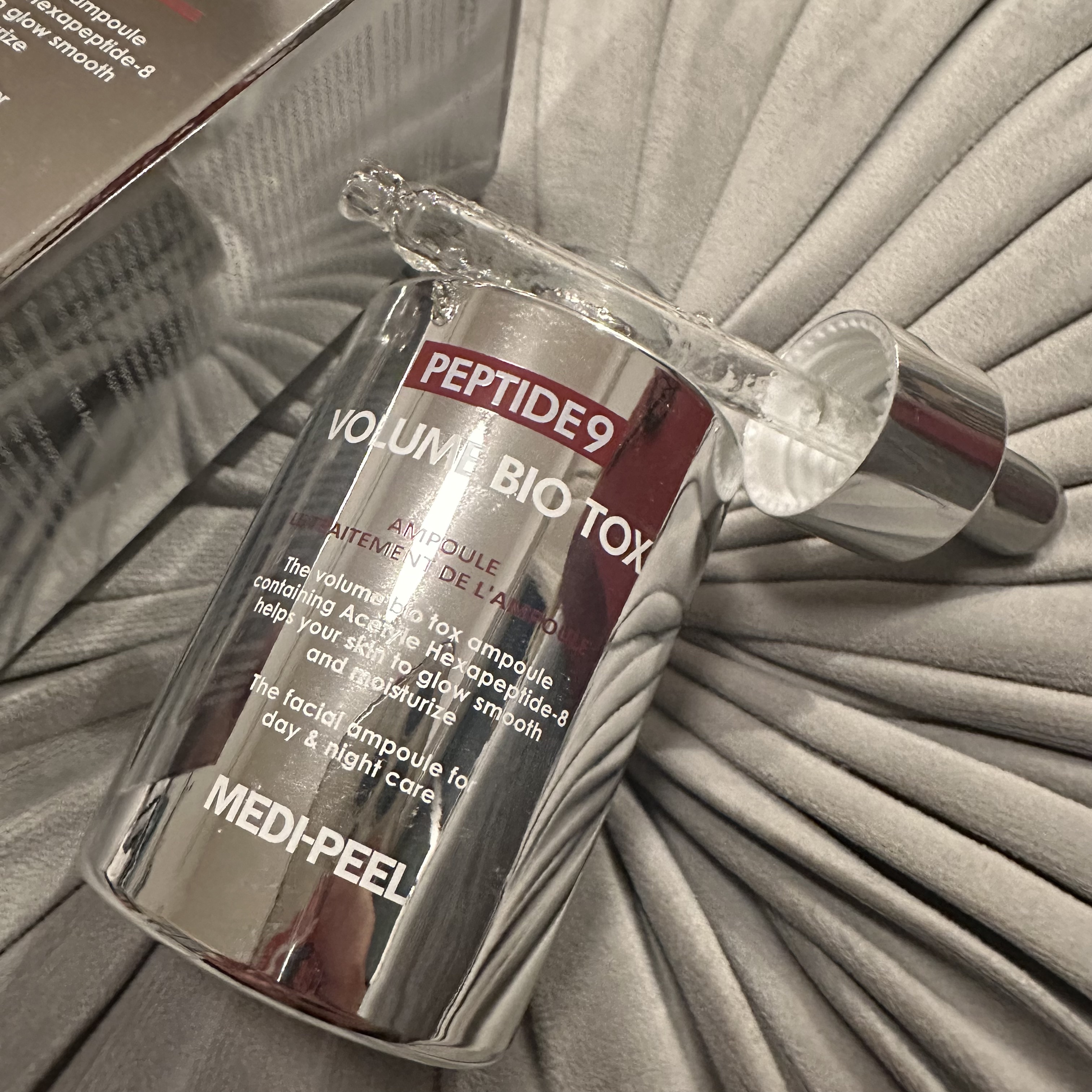 MEDIPEEL ペプチド9ボリュームバイオトックスアンプルのクチコミ「MEDIPEEL
ペプチド9ボリュームバイオトックスアンプル
100ml
￥2900

美容液.....」（3枚目）