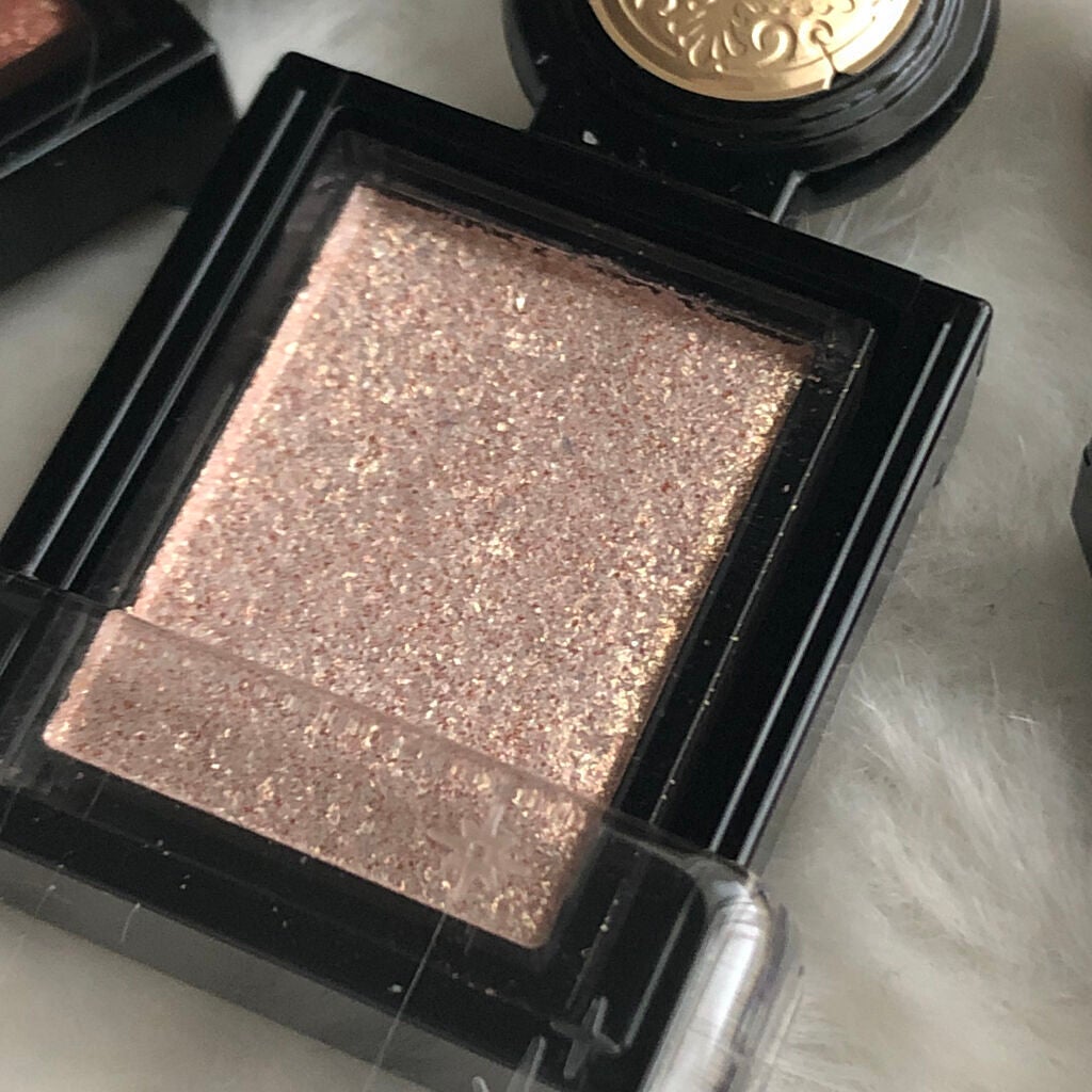 シャドーカスタマイズ (フローティング)/MAJOLICA MAJORCA/単色アイシャドウを使ったクチコミ(3枚目)