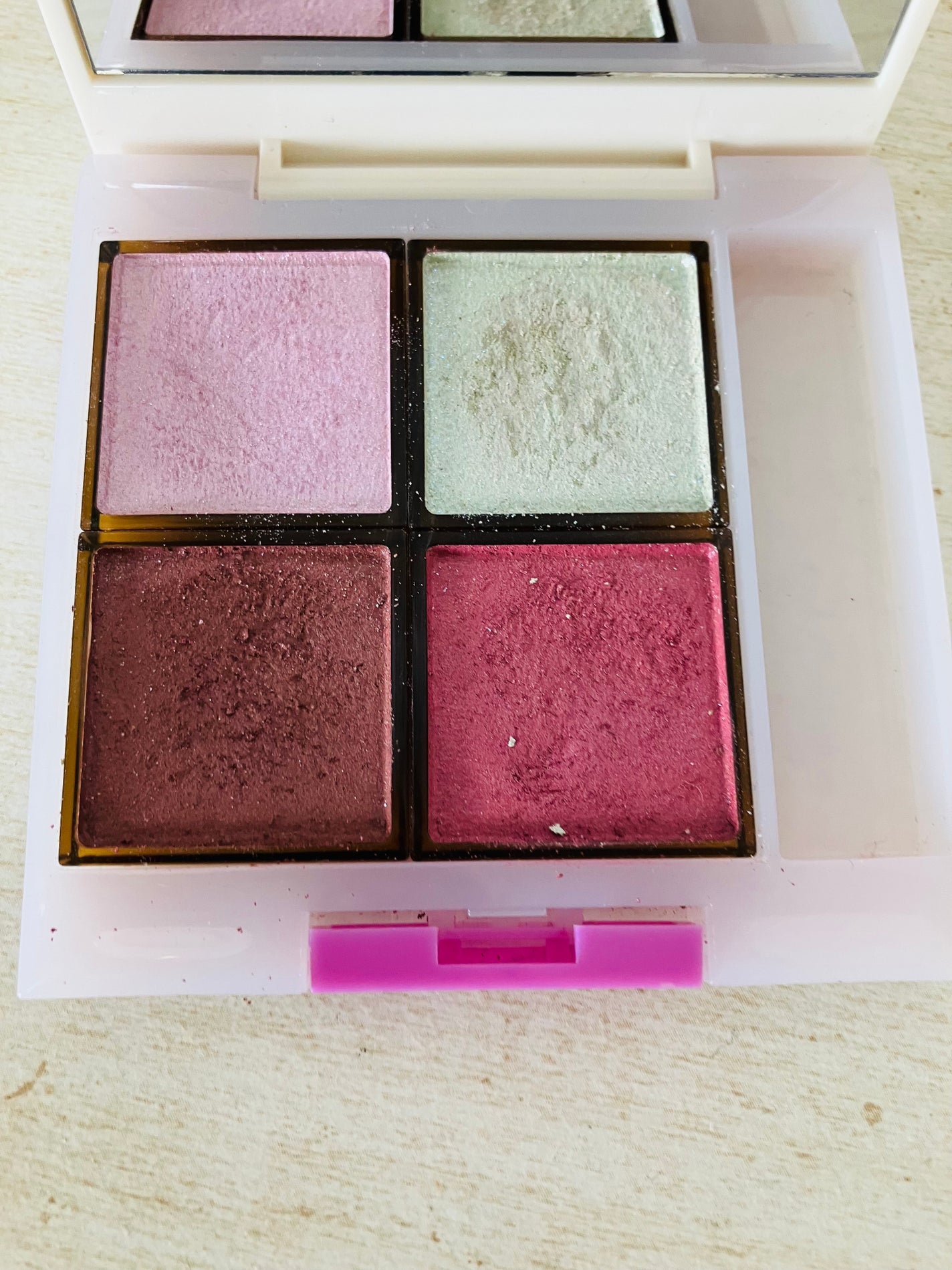 アイプランナーパレット/excel/アイシャドウパレットを使ったクチコミ(1枚目)