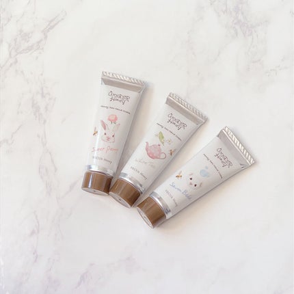 ワンダーハニー はちみつの森のハンドクリームギフト スウィートトリオ/VECUA Honey/ハンドクリームを使ったクチコミ(1枚目)