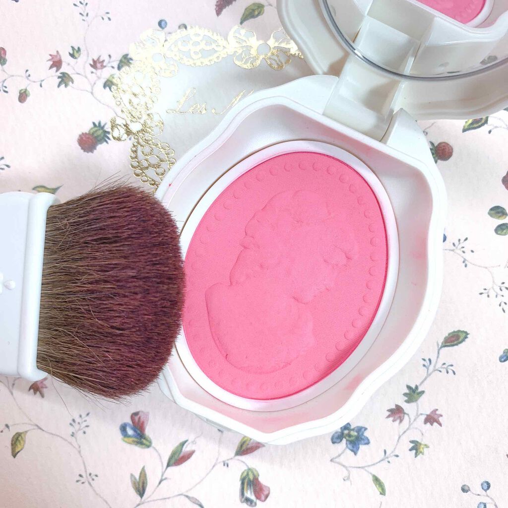 プレスト チークカラー N/レ・メルヴェイユーズ ラデュレ/パウダーチークを使ったクチコミ(1枚目)