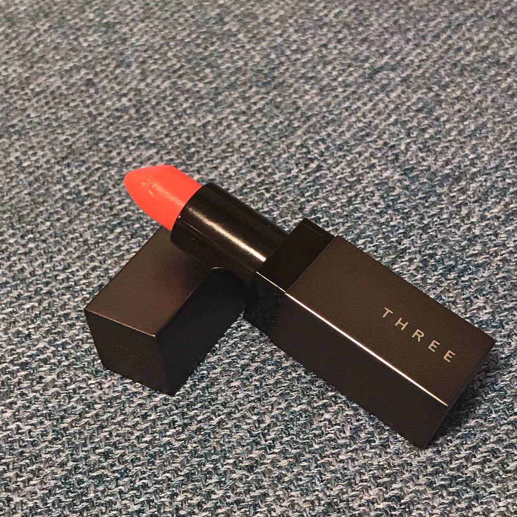 THREE ラッシュペルシードリップスティックのクチコミ「🍊キツ過ぎないオレンジ🍊

THREEの2019サマーコレクション。
色はX02。

見た目は.....」（1枚目）