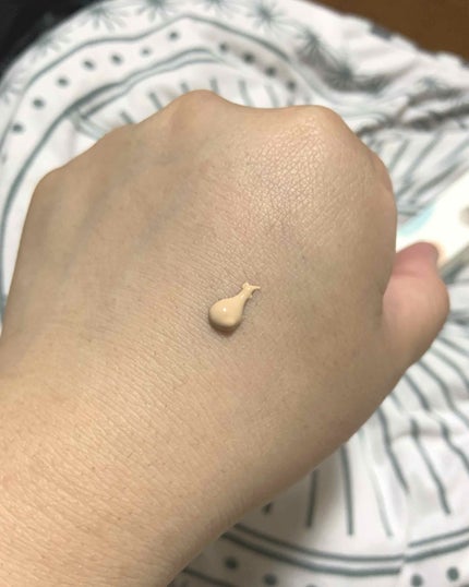 スキントリートメント ファンデーション/ナチュラグラッセ/リキッドファンデーションを使ったクチコミ(2枚目)