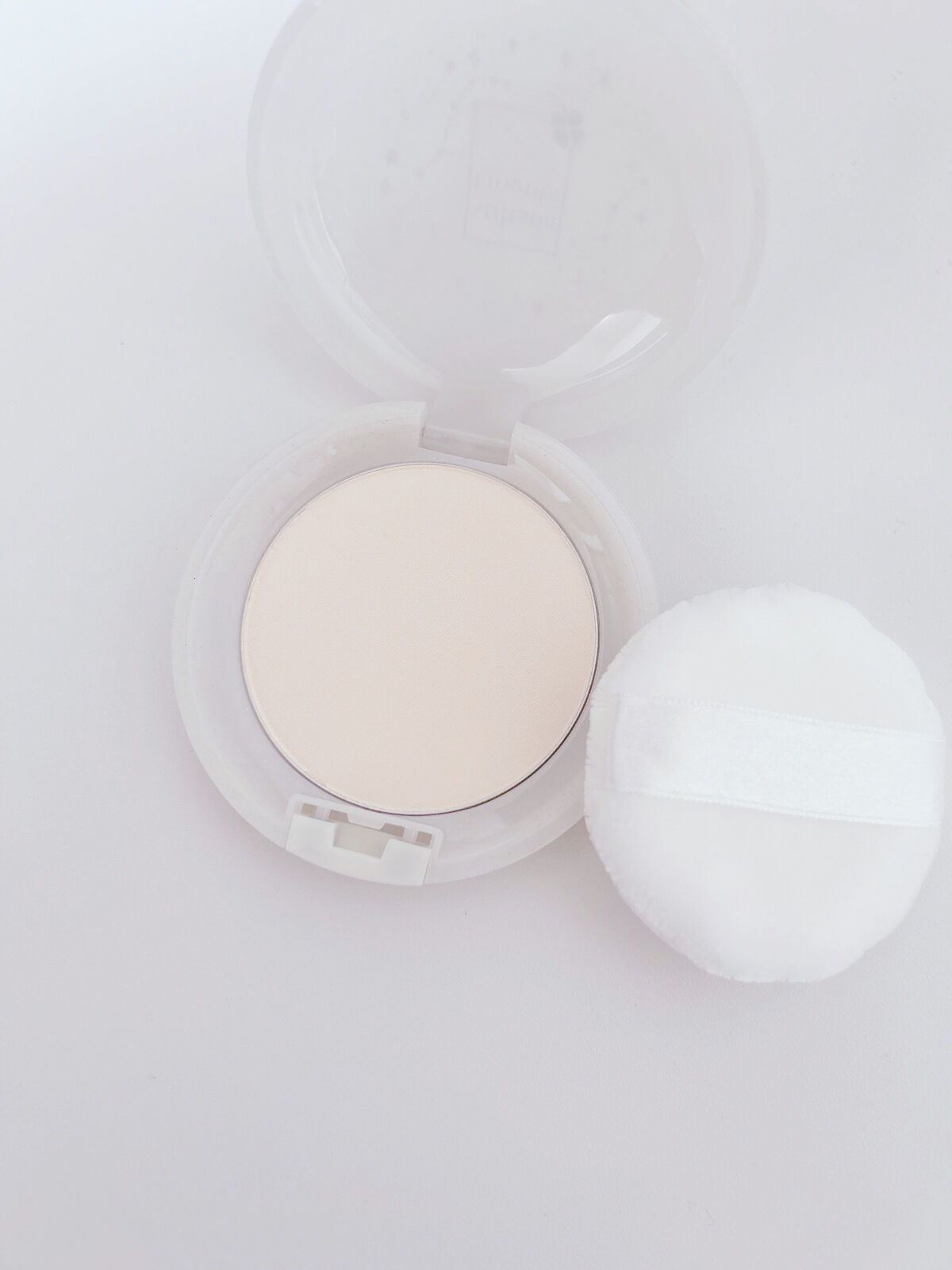 薬用美白 スキンケアパウダー ホワイトティーの香り/素肌記念日/プレストパウダーを使ったクチコミ（3枚目）