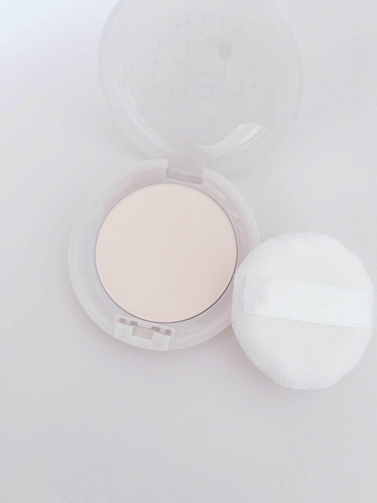 薬用美白 スキンケアパウダー ホワイトティーの香り/素肌記念日/プレストパウダーを使ったクチコミ(3枚目)